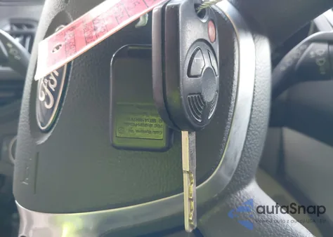 2015 Ford Escape Se z USA, uszkodzony, nr VIN 1FMCU9GX8FUB61914